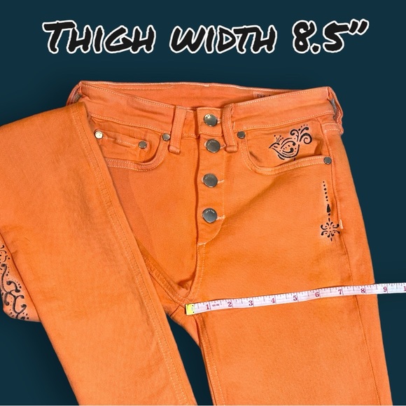 🎉HP!🎉 Originally White High Rise Skinny Jeans in White, Now Apricot. Size 25 - Picture 10 of 11